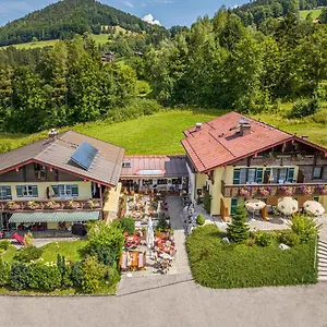 *** Отель Alpenhotel Bergzauber Германия