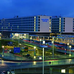 https://maritim-hotel-dusseldorf.topcolognehotels.com