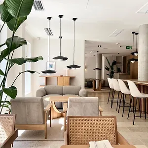 Adelante Boutique Otel