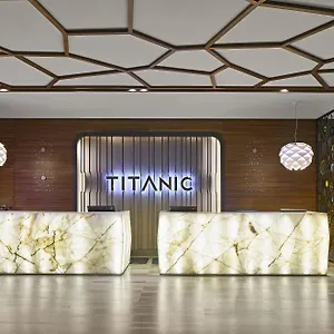 Titanic Chaussee Hotel